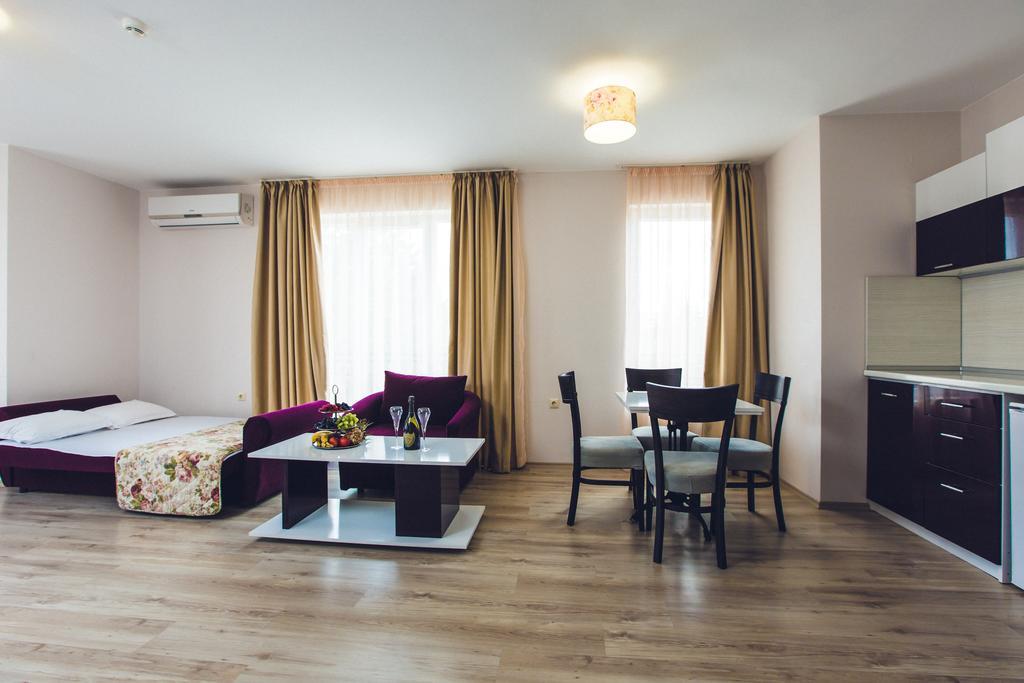 Avenue Deluxe Sunny Beach